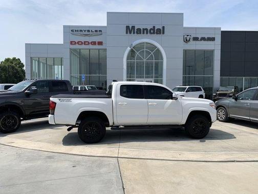 2021 Toyota Tacoma SR