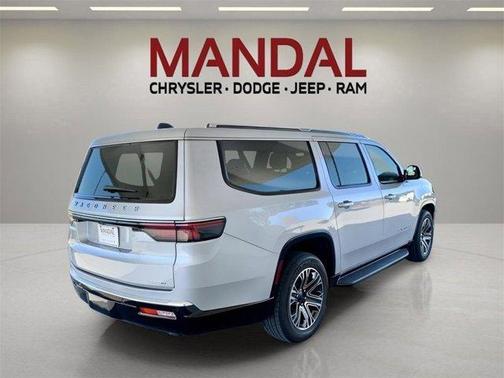 2024 Jeep Wagoneer L Series II