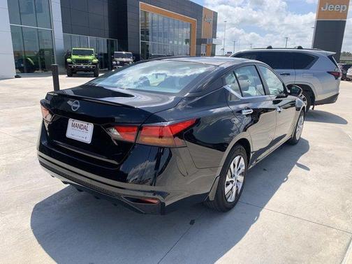 2023 Nissan Altima 2.5 S