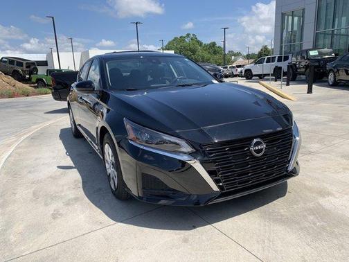 2023 Nissan Altima 2.5 S