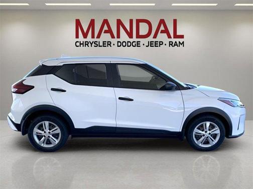 2024 Nissan Kicks S