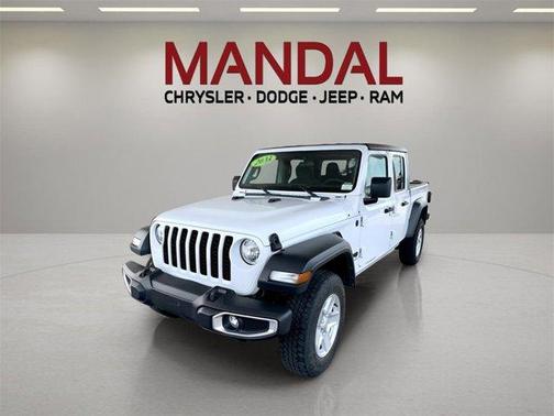 2023 Jeep Gladiator Sport