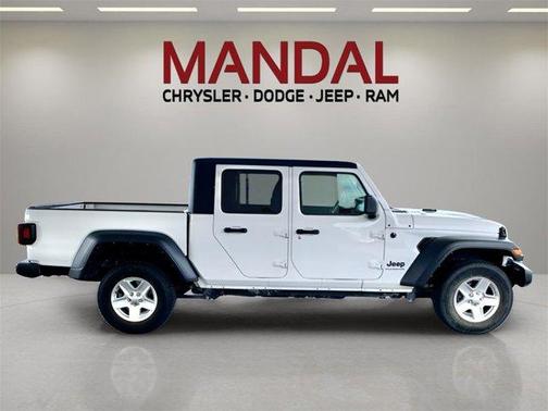 2023 Jeep Gladiator Sport