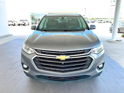 Satin Steel Metallic 2019 Chevrolet Traverse LT Cloth