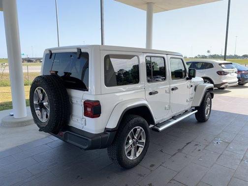 2020 Jeep Wrangler Unlimited Sahara