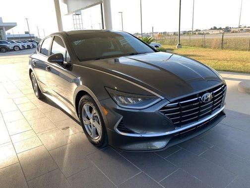 2023 Hyundai SONATA SE