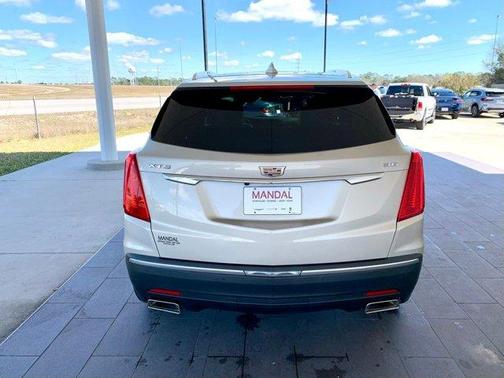 2017 Cadillac XT5 Premium Luxury