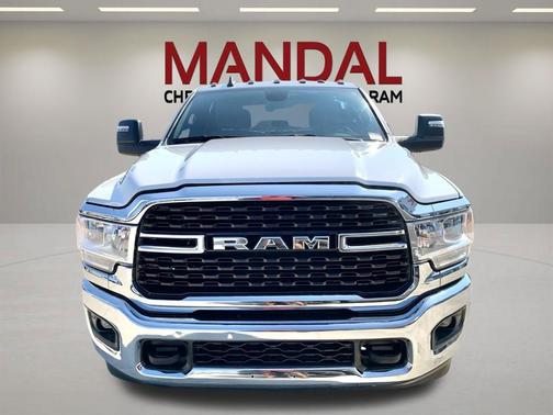 Bright White Clearcoat 2024 RAM 3500 Big Horn