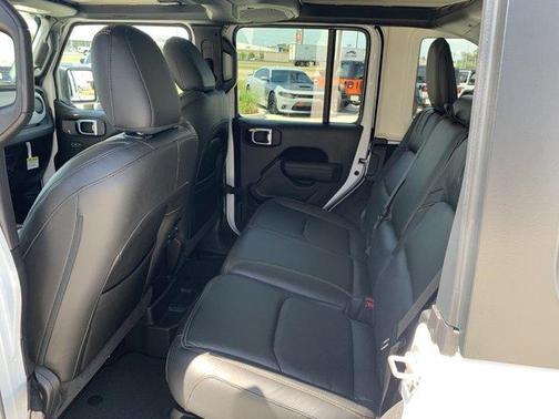 2025 Jeep Wrangler 4xe Sport
