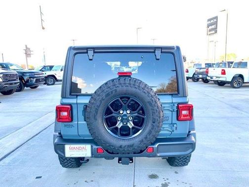 2024 Jeep Wrangler Sport