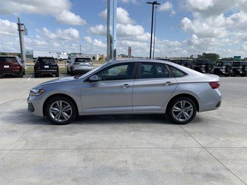 2024 Volkswagen Jetta 1.5T SE