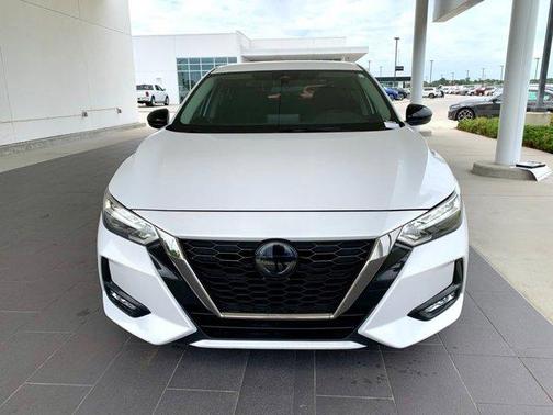 Aspen White 2022 Nissan Sentra SR