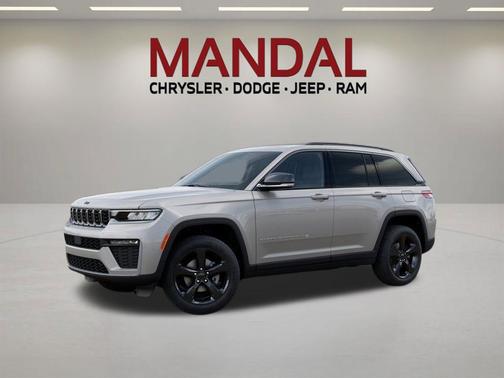 Silver Zynith 2026 Jeep Grand Cherokee Limited