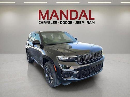 2025 Jeep Grand Cherokee Summit