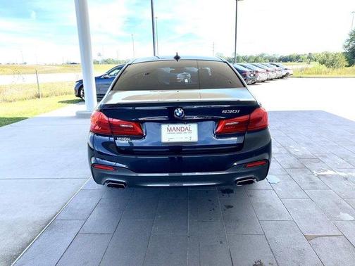 2019 BMW 530 i