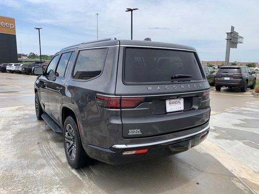 2022 Jeep Wagoneer Series III