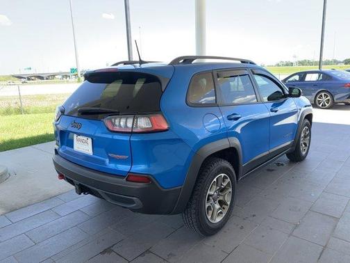 2020 Jeep Cherokee Trailhawk