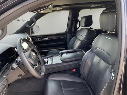 2024 Jeep Grand Wagoneer Series II
