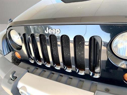 2011 Jeep Wrangler Unlimited Sahara