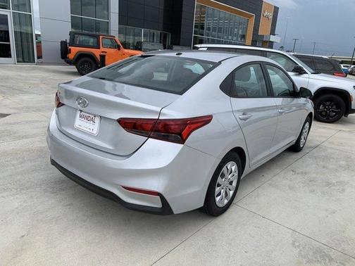 2021 Hyundai Accent SE