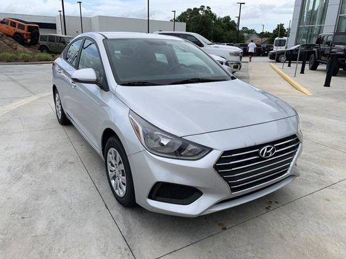 2021 Hyundai Accent SE