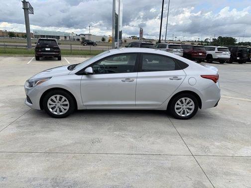 2021 Hyundai Accent SE