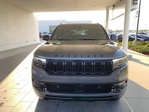 2023 Jeep Wagoneer Series II