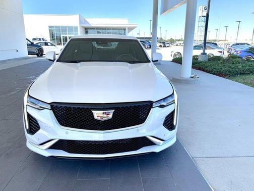 2023 Cadillac CT4 Sport