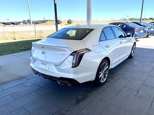 2023 Cadillac CT4 Sport
