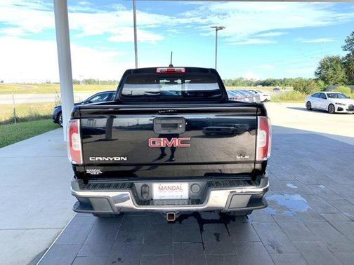 2017 GMC Canyon SLE