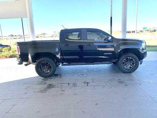 2017 GMC Canyon SLE