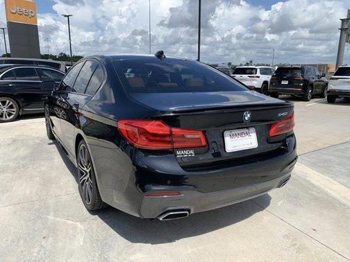 2018 BMW 540 i