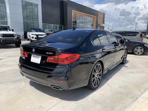 2018 BMW 540 i