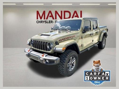 41 2025 Jeep Gladiator Mojave