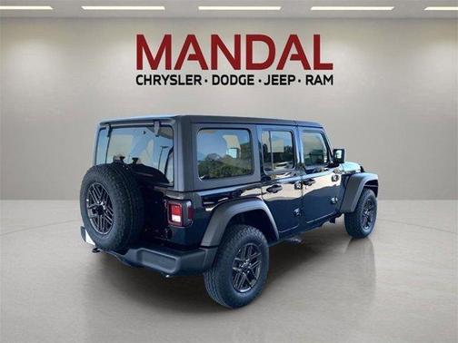 Black Clearcoat 2026 Jeep Wrangler Sport