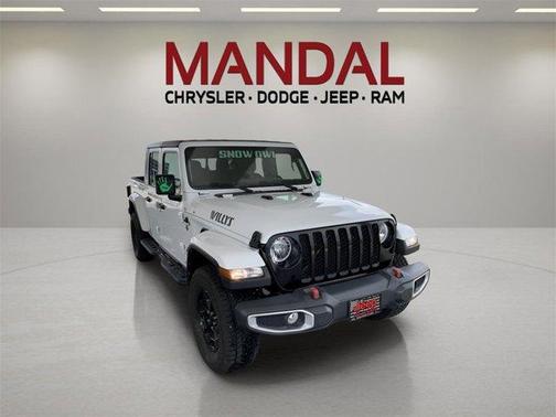 2021 Jeep Gladiator Sport
