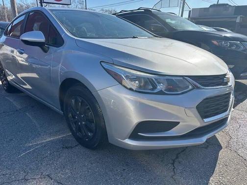 2018 Chevrolet Cruze LS