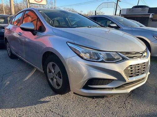 2018 Chevrolet Cruze LS