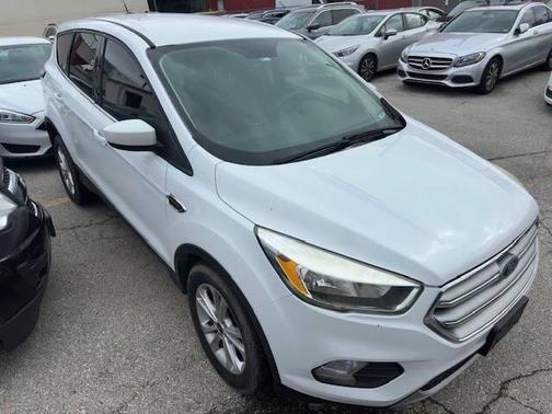 White 2017 Ford Escape SE