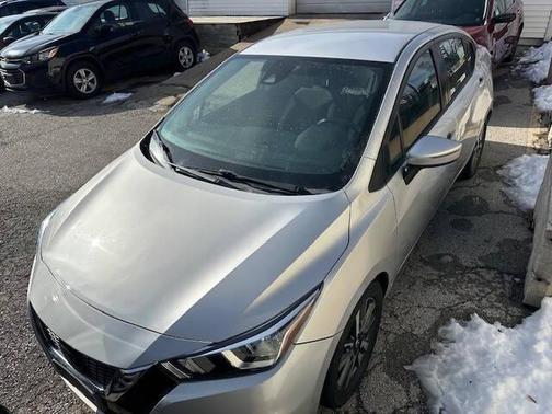 2021 Nissan Versa 1.6 SV