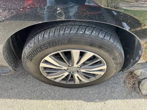 2020 Nissan Pathfinder SL 2WD