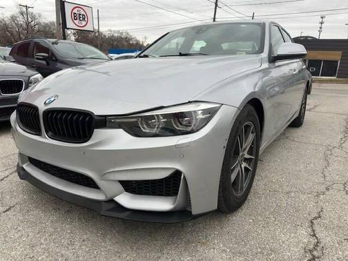 2018 BMW 330 xDrive