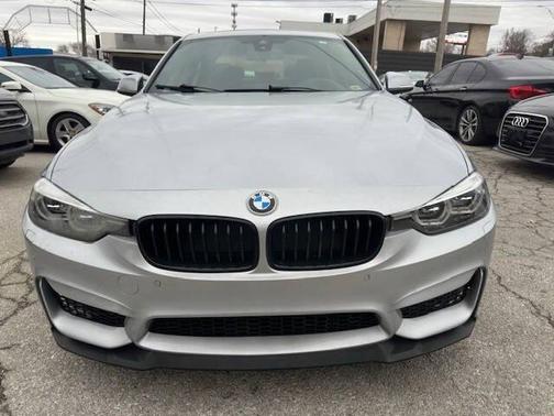 2018 BMW 330 xDrive