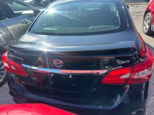 Super Black 2019 Nissan Sentra SR