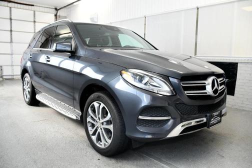 Photo 5 of 50 of 2016 Mercedes-Benz GLE-Class GLE 350 4MATIC