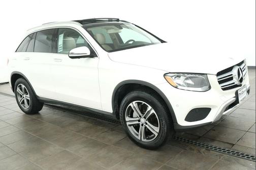 designo Diamond White Metallic 2017 Mercedes-Benz GLC 300 4MATIC