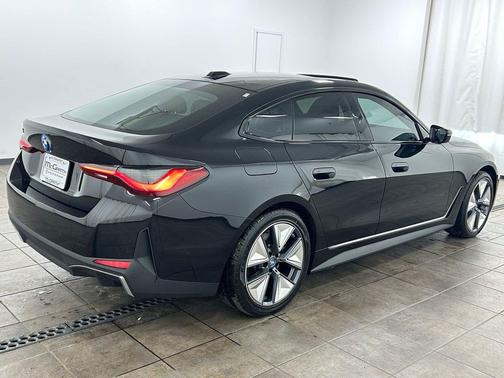 Black Sapphire Metallic 2023 BMW i4 Gran Coupe eDrive35