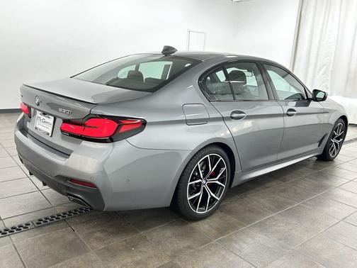 2023 BMW 530 i xDrive