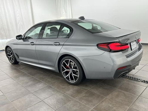 2023 BMW 530 i xDrive