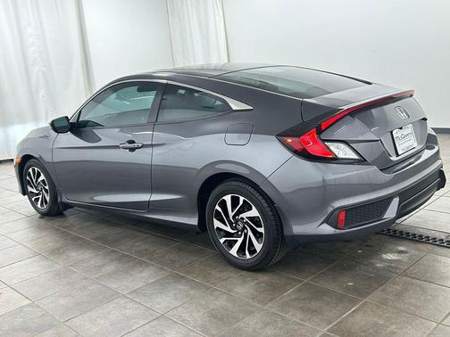 2018 Honda Civic LX-P